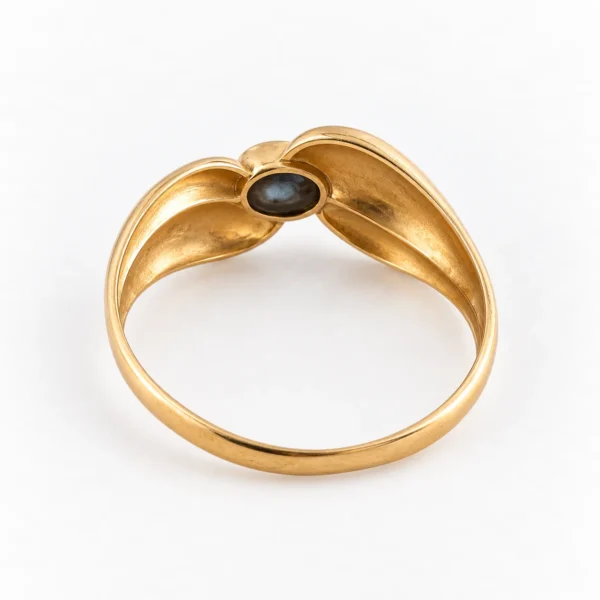 Bague en or jaune 750 millièmes avec saphir Lokans