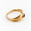 Bague en or jaune avec saphir Lokans